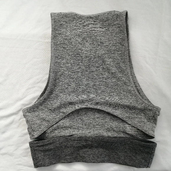 Outdoor Voices Splashback Colourblock Crop  Tank with Back Cut Out XS - Picture 4 of 16